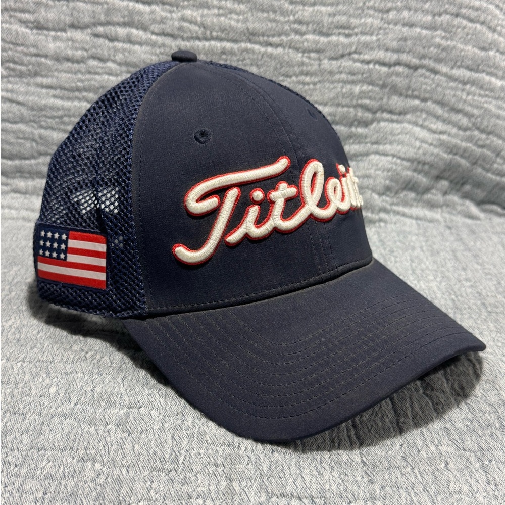 Titleist Golf Trucker Hat Adjustable‎ Strap American Flag Red White Blue Patriot
